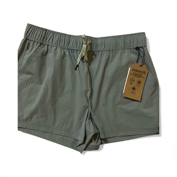 Avalanche, active shorts. Size large. NWT activewear. - Picture 1 of 8